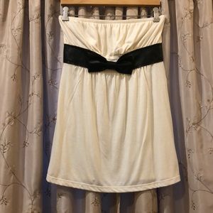 Adorable Strapless Top ft. Black Bowtie